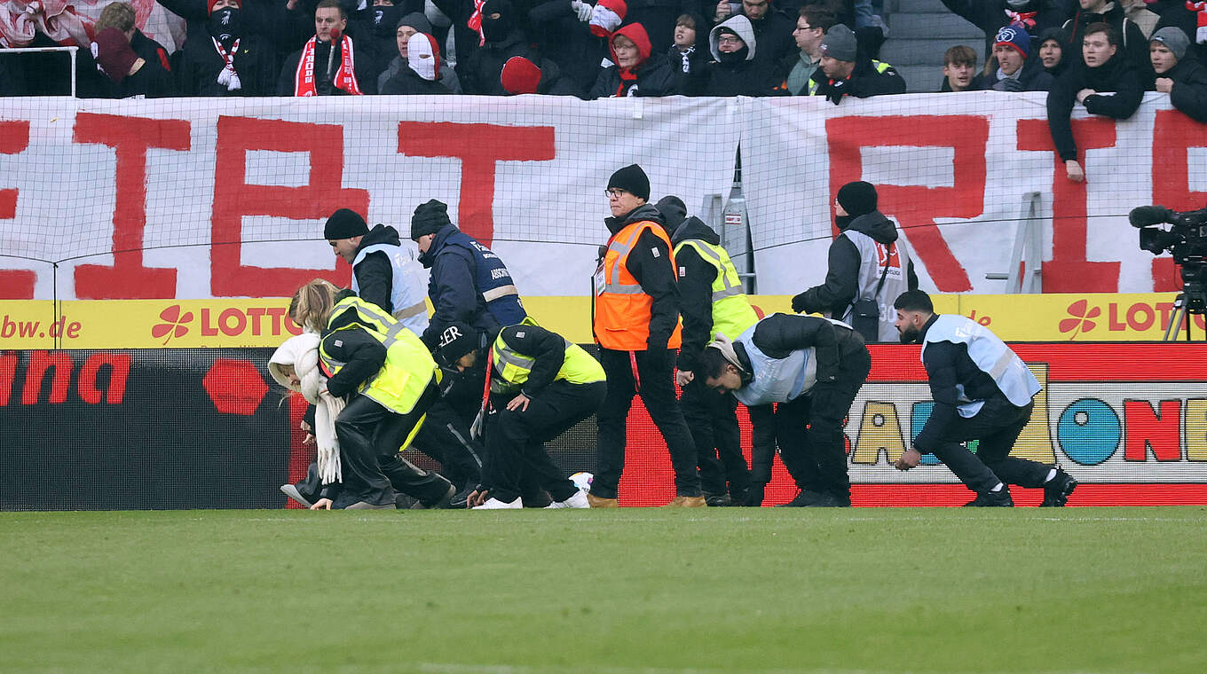 Geldstrafen wegen Fehlverhaltens der Fans: der SC Freiburg © IMAGO/Sportfoto Rudel