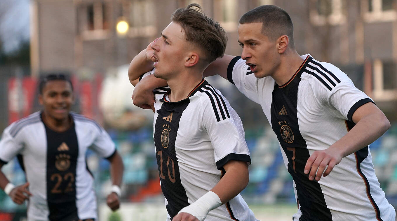 Lennart Karl (l.) und Yll Gashi (r.) © Getty Images