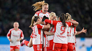 Tabellenführung ausgebaut: FC Bayern gewinnt im Topspiel gegen den VfL Wolfsburg © Getty Images