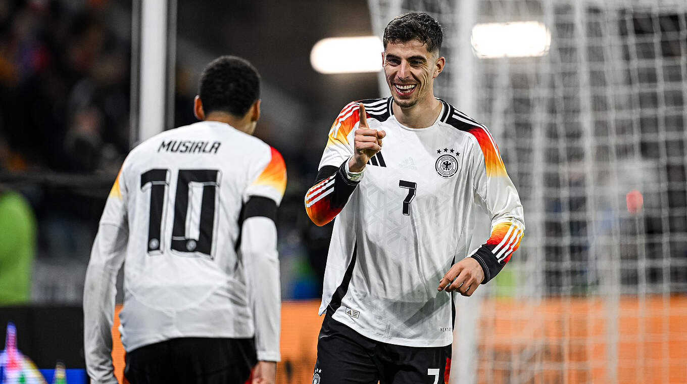 Jamal Musiala und Kai Havertz © GES Sportfoto