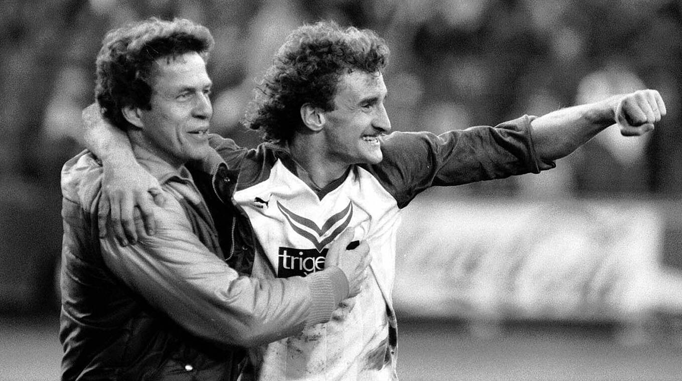 Otto und Rudi. Unter Rehhagel wurde Rudi Völler in Bremen zum Torjäger und zum Nationalspieler. Beide verbindet bis heute eine Freundschaft © Imago