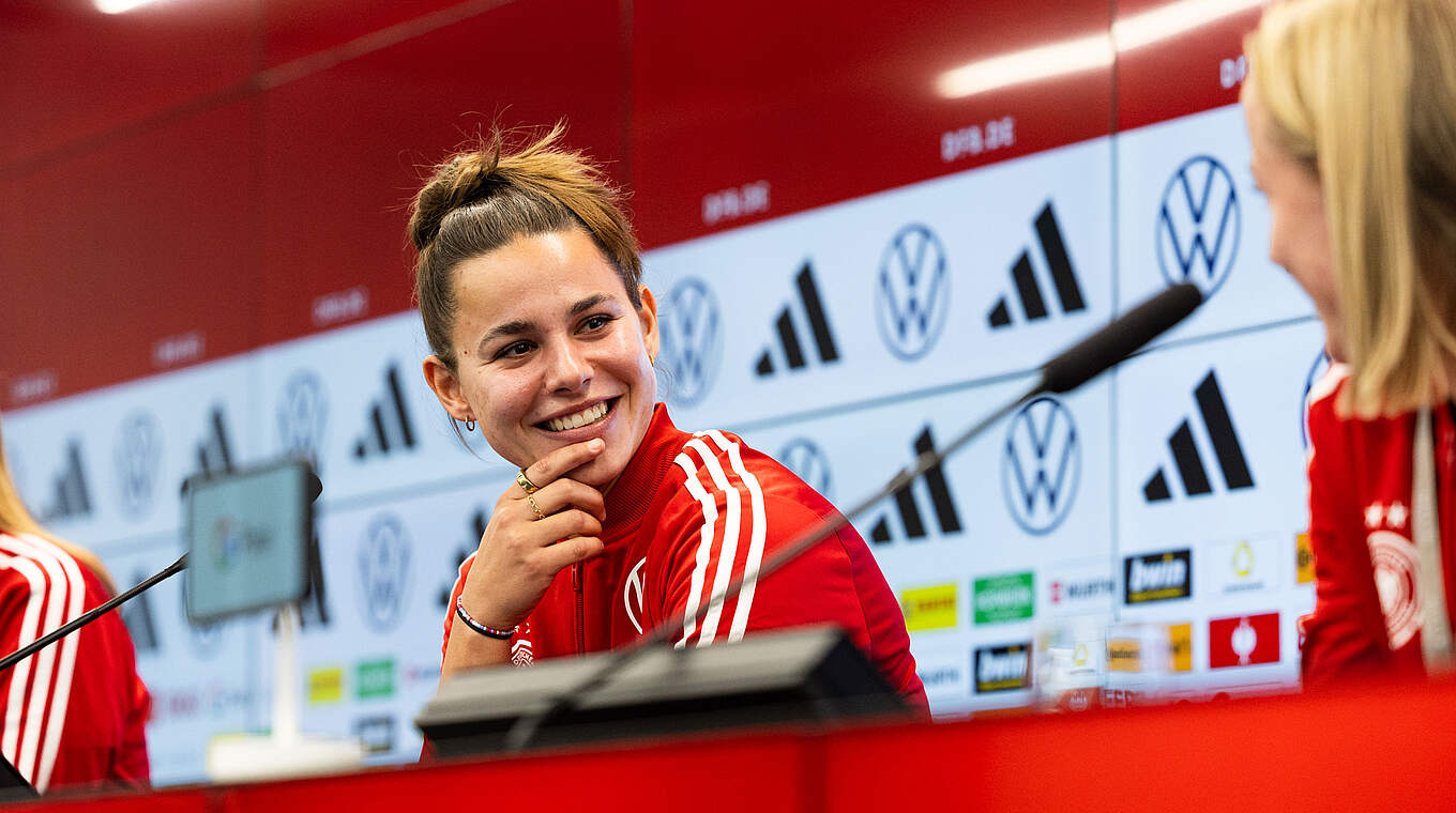 Lena Oberdorf zum Spiel gegen Polen: "Im Vorbeigehen gewinnt man nicht" © Yuliia Perekopaiko/DFB