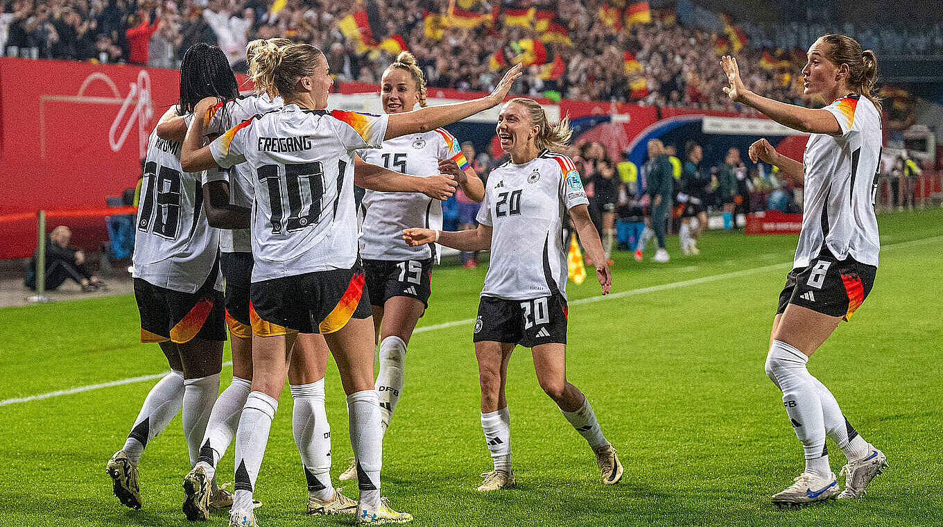 The DFB-Frauen scored three late goals against Poland © IMAGO/Lobeca