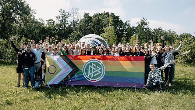 Pride Monat: Wie schon in den Vorjahren setzt der DFB ein Zeichen für Vielfalt © Curtis Mbella Ngom/DFB
