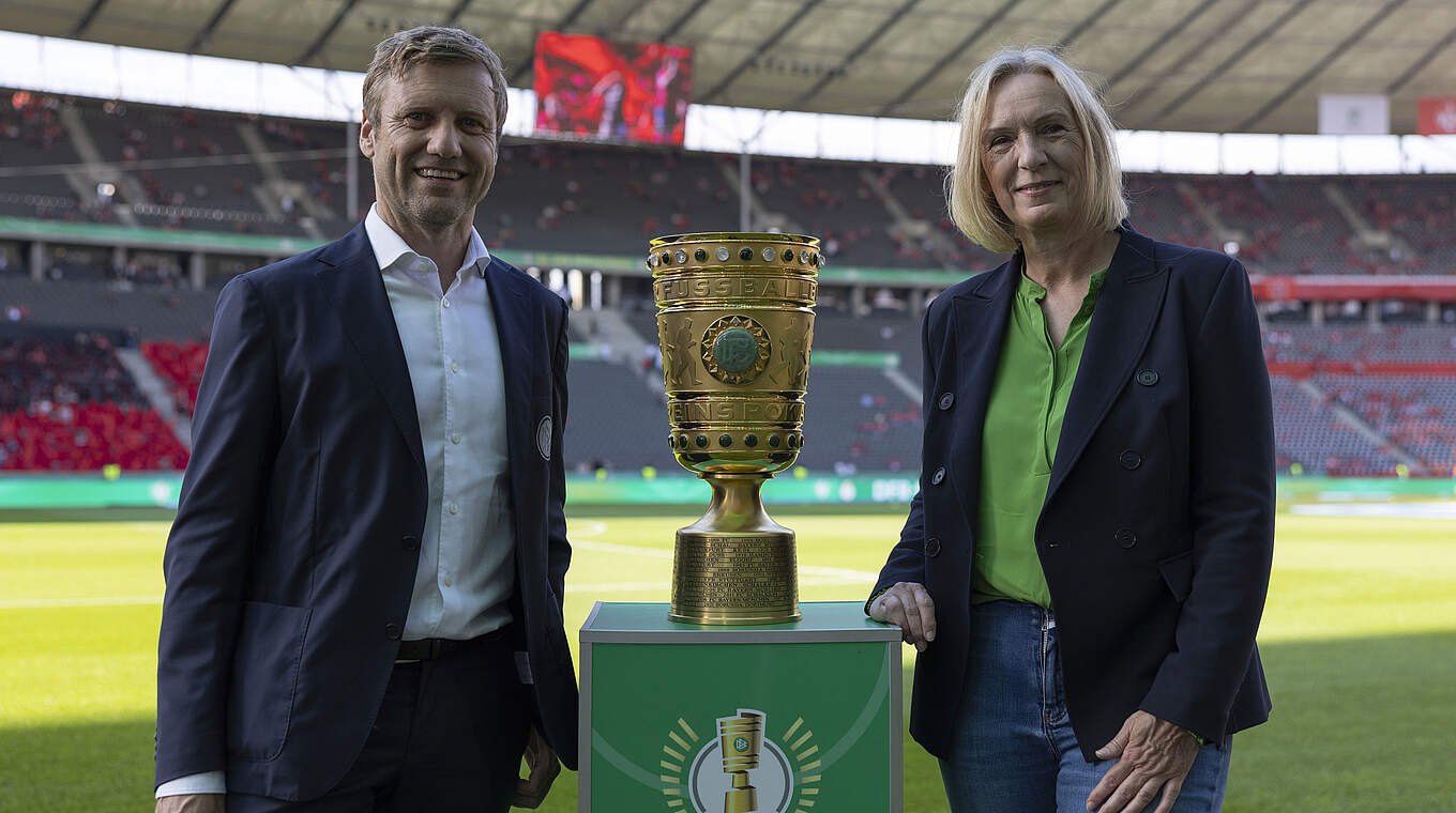 Freenet Ist Neuer Partner Im Dfb Pokal Der M Nner Und Frauen Dfb