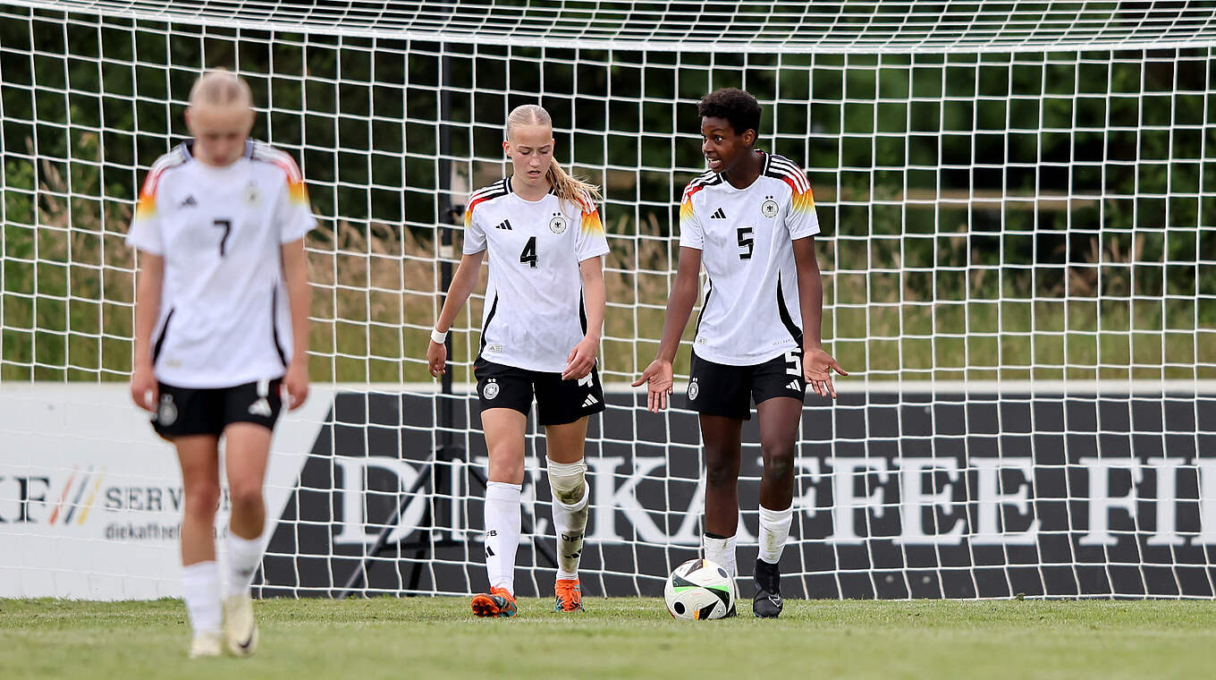 Unterliegen den USA mit 0:4: die U 15-Juniorinnen © Christof Koepsel/Getty Images for DFB