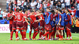 Freude bei den Eidgenossen: Die Schweiz gewinnt ihr Auftaktspiel gegen Ungarn © Imago