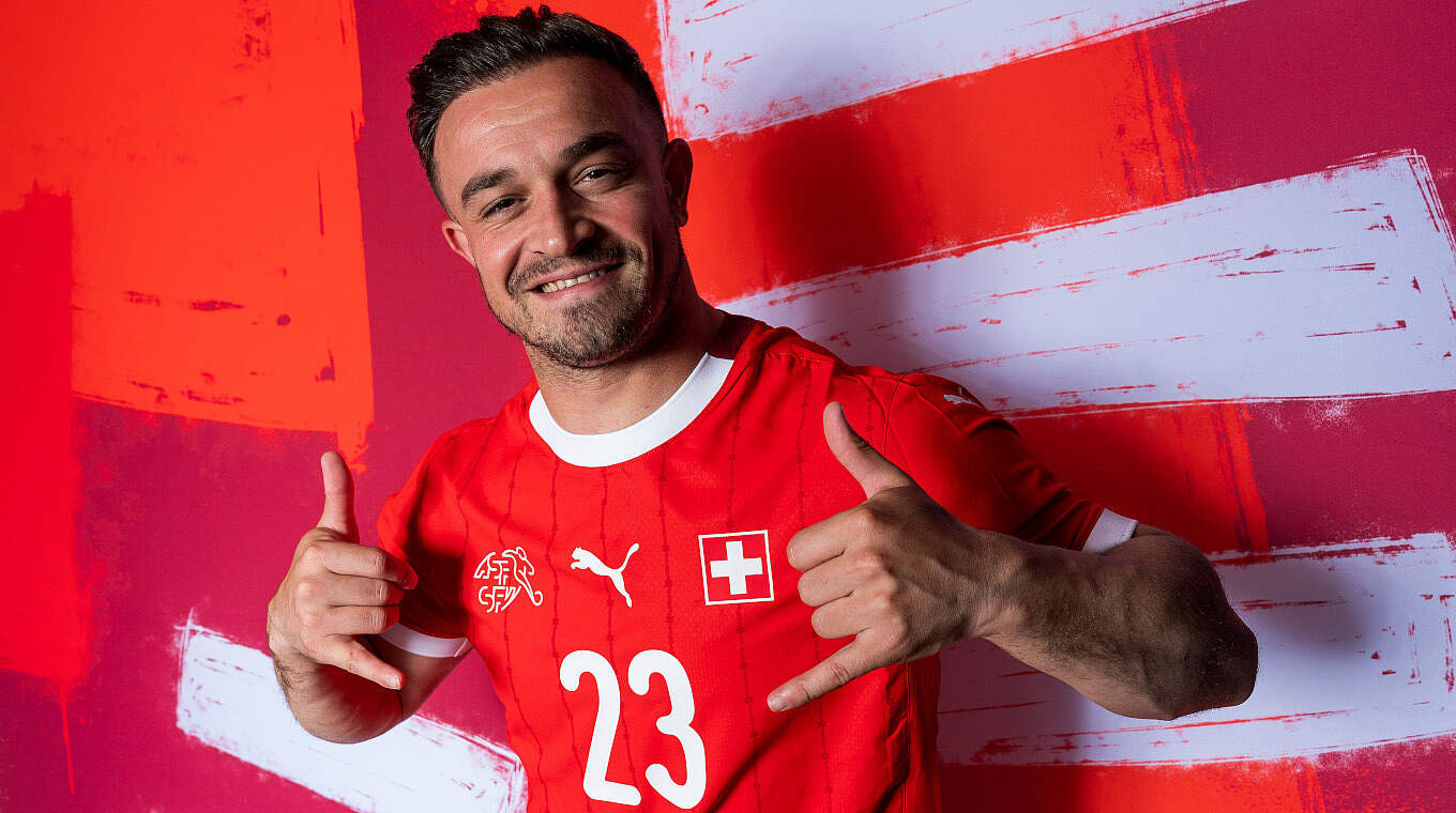 (23) Xherdan Shaqiri, Chicago Fire, Geb.: 10.10.1991, Länderspiele: 124, Tore: 32 © 2024 UEFA / © Valeriano Di Domenico
Valeriano Di Domenico ::: Fotograf BR
Künzlistrasse 25 ::: CH-8057 Zürich
Tel: +41 78 604 02 05
www.valerianodidomenico.ch
mail@valerianodidomenico.ch
instagram: valerianodd
