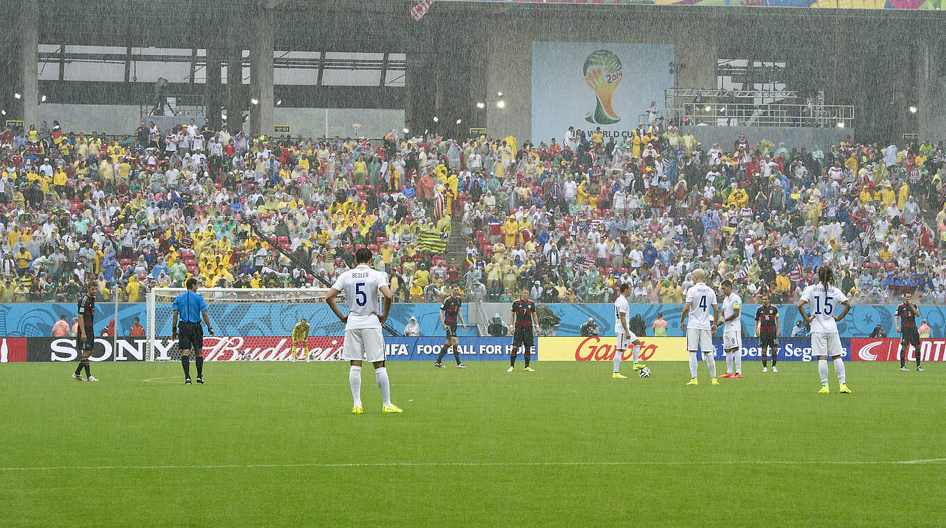 Strömender Regen: DFB-Team trotzt dem Wetter und schlägt die USA © imago