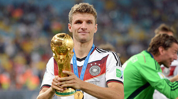 Höhepunkt der DFB-Karriere: Müller und das DFB-Team krönen sich 2014 zum Weltmeister © Imago