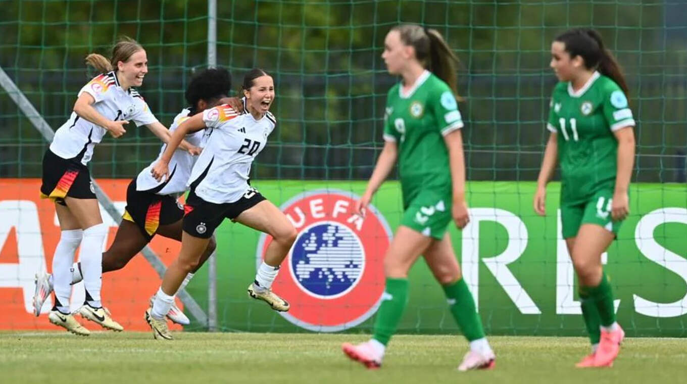 Später Jubel: Laila Portella dreht nach ihrem Siegtreffer zum 2:1 gegen Irland ab © UEFA/UEFA via Getty Images