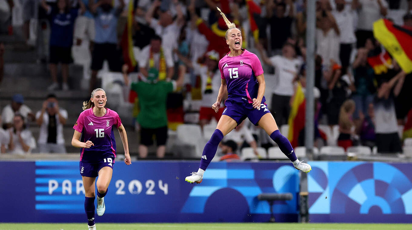 Giulia Gwinn equalised for Germany, but they weren't level for long © Getty Images