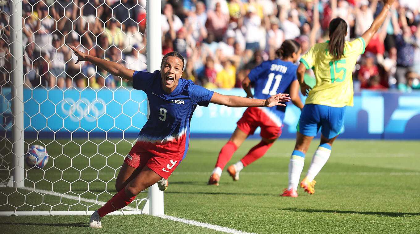 Unbändiger Jubel: Tor von Mallory Swanson beschert USA nächste Goldmedaille © 2024 Getty Images