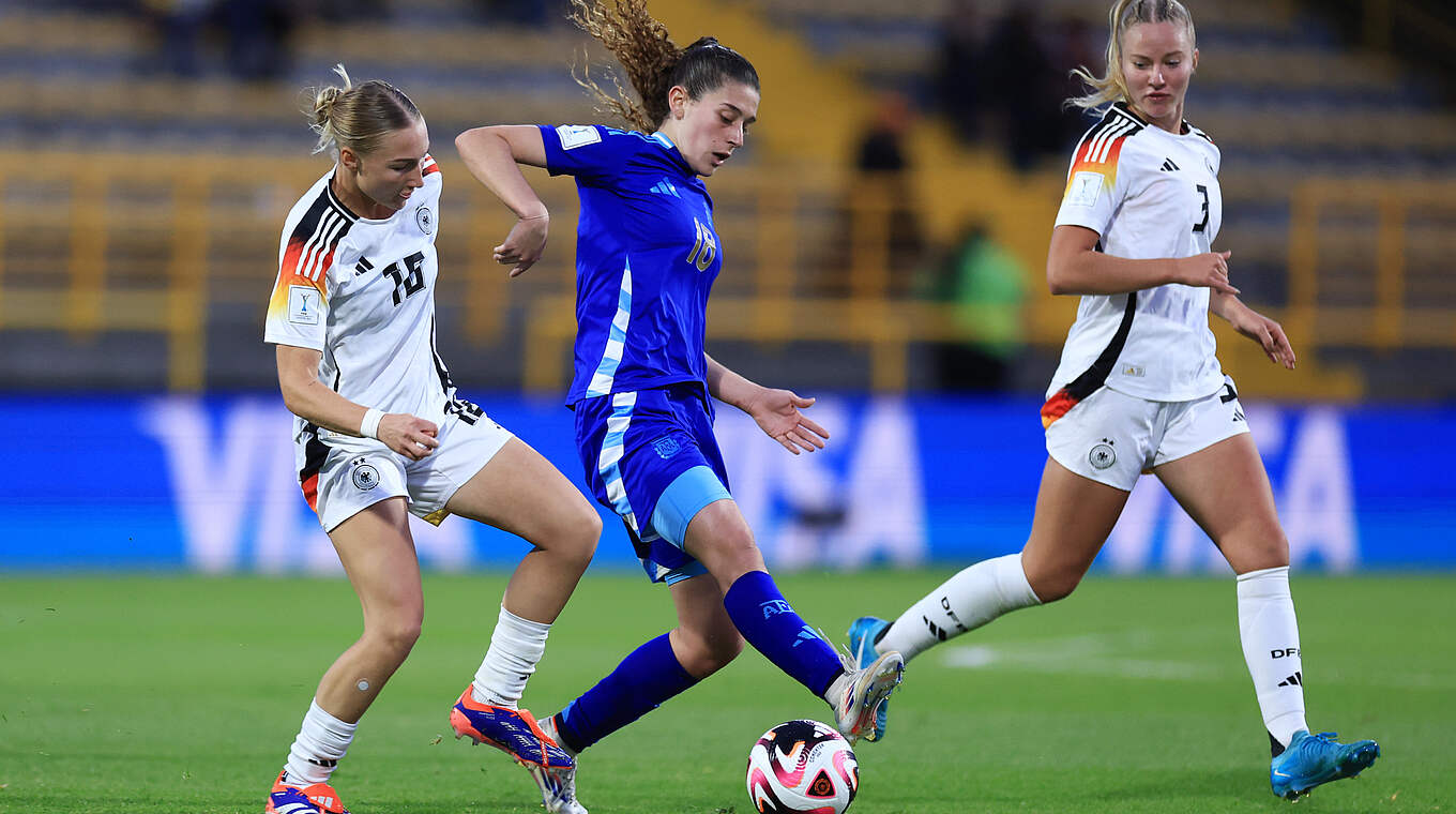 Sophie Nachtigall, Mathilde Janzen © FIFA/Getty Images