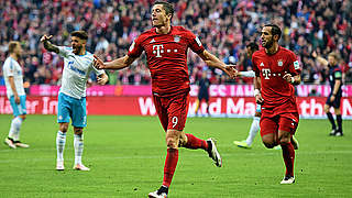 Robert Lewandowski scored twice as Bayern took one step closer to the Bundesliga title. © 