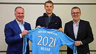 The club published the news with the hashtag #Neuer2021 © FC Bayern München