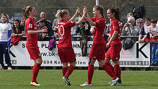 Leupolz, Maier, Miedema and Däbritz celebrate in Sand © Jan Kuppert