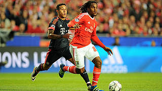 Gegner im Viertelfinale der Königsklasse, bald FCB-Kollegen: Sanches (r.) und Thiago © 2016 Getty Images