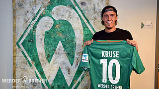 Trägt ab sofort wieder das Werder-Trikot: Max Kruse © Werder.de