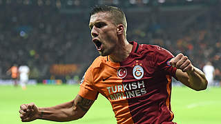Kam, sah und traf: Lukas Podolski bei seinem Comeback für Galatasaray © Getty Images