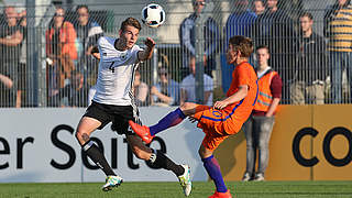 Duell auf Augenhöhe: Deutschlands U 19 unterliegt der Niederlande knapp © 2016 Getty Images