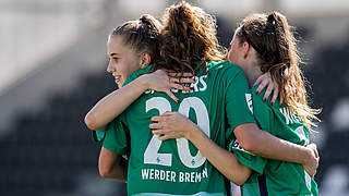 Souveräne Vorstellung: Bremens Frauen bejubeln den Sieg © imago/foto2press