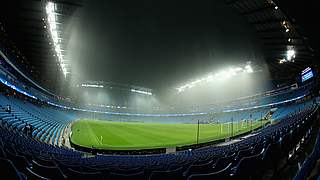 Starkregen, Blitz und Donner in Manchester: Das Champions-League-Spiel wird abgesagt © 2016 Getty Images