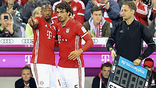 Gemeinsam für Bayern München am Ball: Boateng (l.) und Hummels © imago/MIS
