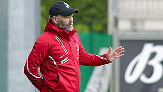 Sieg beim Comeback: Köln mit Trainer Marcus Kühn  © imago/foto2press