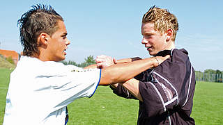 In jedem Team kommt es mal zum Streit: Spieler können den Konflikt sinnvoll lösen © DFB