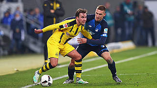 Steuert einen Treffer zum Dortmunder Punktgewinn bei: Mario Götze (l.) © 2016 Getty Images