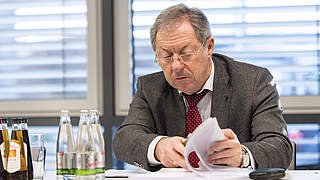 Bei der Bundesgerichtsverhandlung: Kontrollausschussvorsitzender Anton Nachreiner © 2017 Getty Images