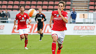 Man of the match: Der Mainzer Phillipp Klement trifft in Osnabrück doppelt © imago/Martin Hoffmann