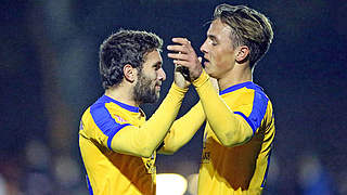 Trifft beim Sieg der Braunschweiger U 23: U 20-Nationalspieler Phillip Tietz (r.) © imago/Hübner