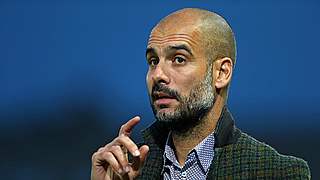 Er und sein Team besuchen Papst Franziskus: Pep Guardiola  © 2014 Getty Images