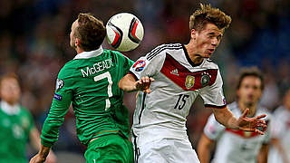 Voller Einsatz gegen die Iren: Erik Durm (r.) © 2014 Getty Images