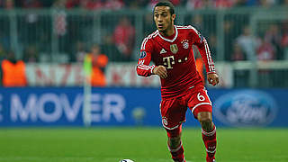 Muss erneut unters Messer: Bayerns Thiago © 2014 Getty Images