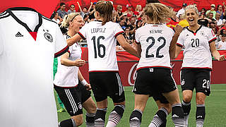 Jetzt im DFB-Fanshop: Das WM 2015 Heimtrikot der DFB-Frauen © dfb