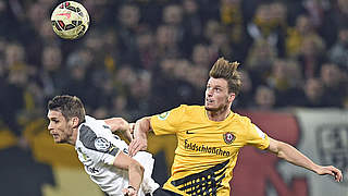 Aus der Dresdener Kabine entwendet: das Trikot von Sebastian Kehl (l.) © ODD ANDERSEN/AFP/Getty Images