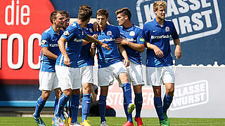 Benefizspiel gegen den FSV Bentwisch: Die Drittligaprofis von Hansa Rostock tun Gutes © 2015 Getty Images