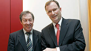 Sinn für sportliche Gerechtigkeit: Dr. Anton Nachreiner (l.), und Hans E. Lorenz © 2008 Getty Images