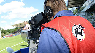 Starke Medienpräsenz, tolle Quoten: Die 3. Liga zieht die Fans vor die Fernsehgeräte © 2015 Getty Images