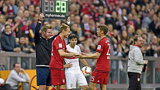 Holger Badstuber makes his return, 200 days after his injury.  © imago/MIS