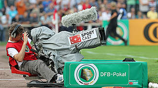 Seit Jahren starke Partner: Mediendienstleister Sportcast und der DFB © 2010 Getty Images