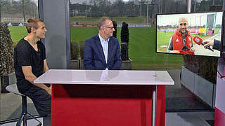 Holger Badstuber back at Säbener Street to speak to Karl-Heinz Rummenigge © 