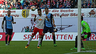 Doppelter Torschütze gegen Bochum: Massimo Bruno (2.v.l.) © imago/Jan Huebner