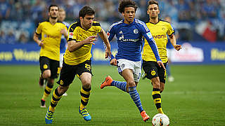 Leroy Sané posing a constant threat to the BVB defence © 2016 Getty Images