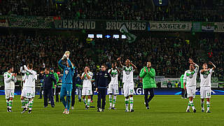 Zum ersten Mal in der Vereinsgeschichte für das Champions-League Achtelfinale qualifiziert: Die Mannschaft des VfL Wolfsburg. © 2015 Getty Images