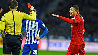 Sperre und Geldstrafe: Leverkusens Sebastian Boenisch (r.) © Getty Images