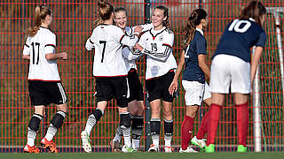 Zweiter Test, zweiter Sieg: Die deutschen U 17-Juniorinnen jubeln auch gegen Frankreich © Getty Images